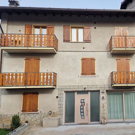 Residenza Rovetta Apartment Exterior photo