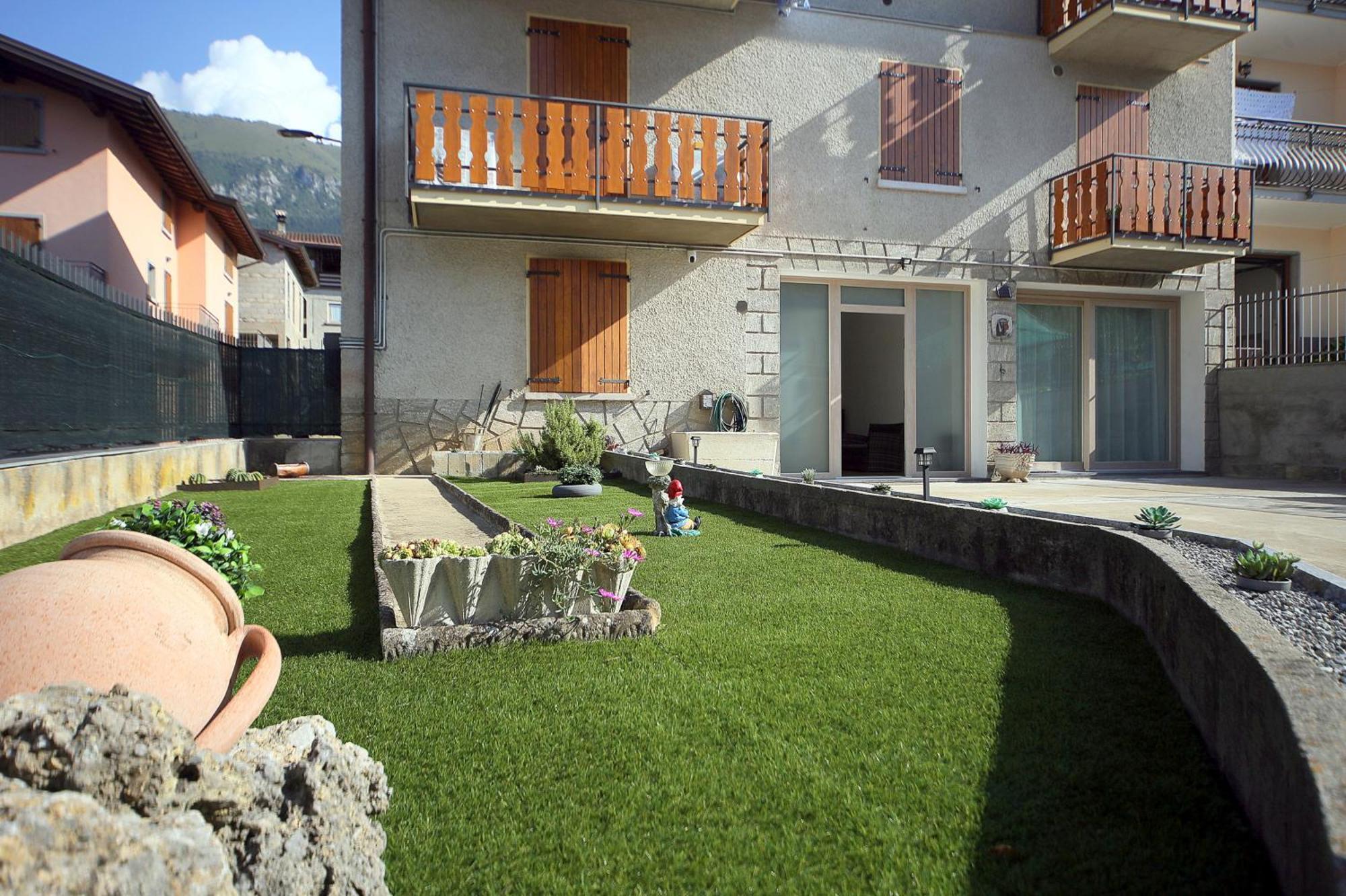 Residenza Rovetta Apartment Exterior photo